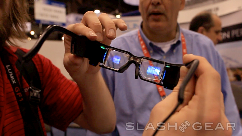 Showcasing the previous Lumus DK-32