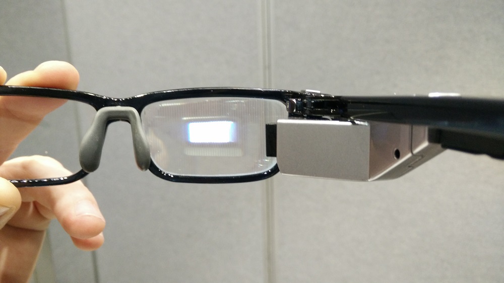File:ToshibaGlass 3.jpg